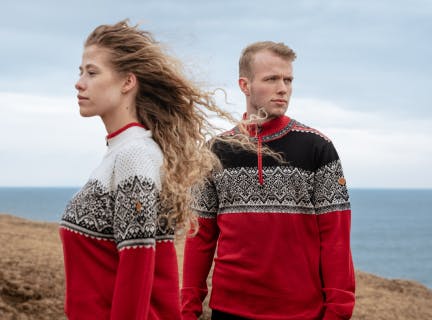 paire de pulls en laine mérinos de la marque Icewear