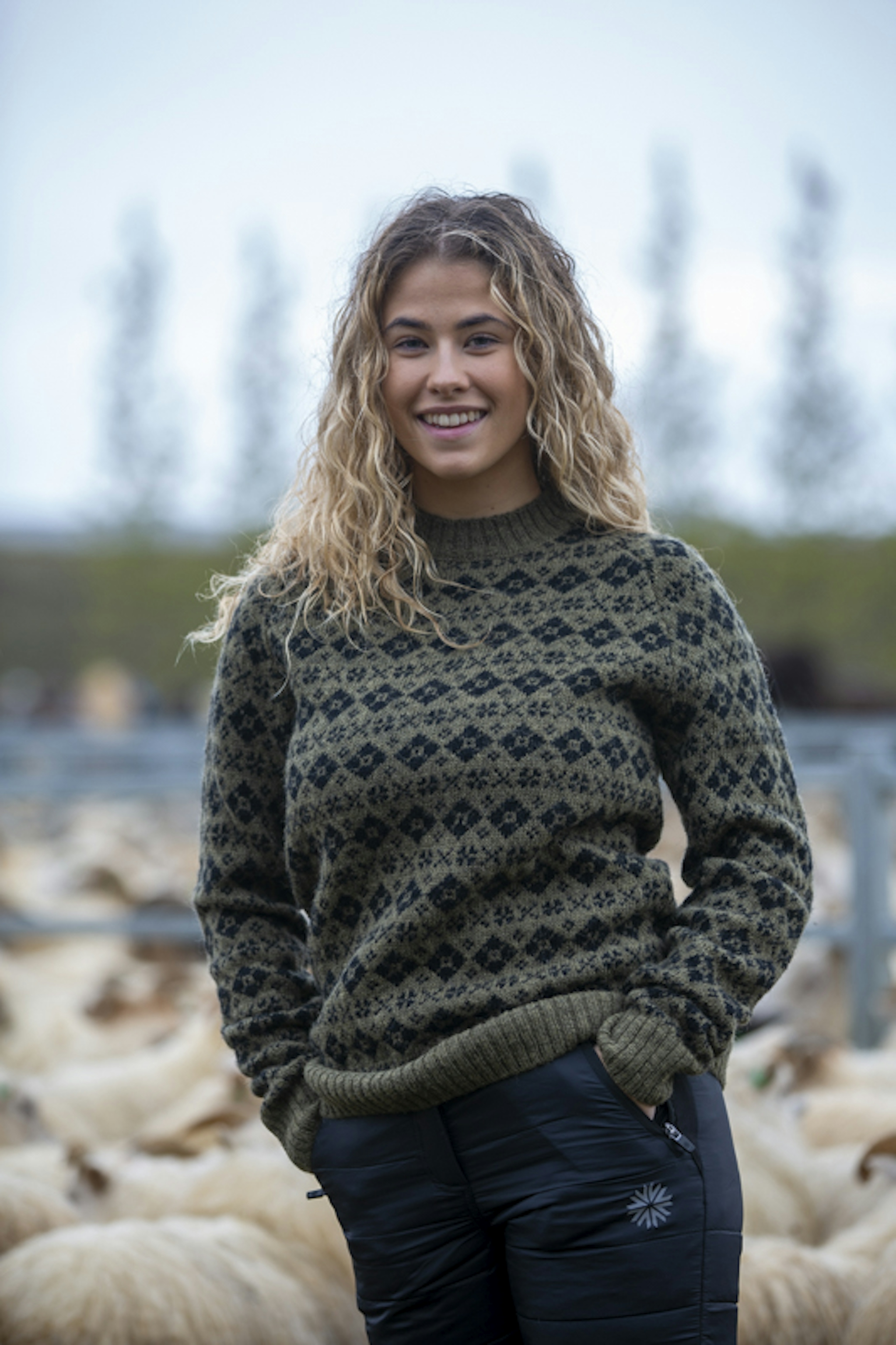 rettir-sheep-gathering-iceland-wool-sweater_6694.jpeg