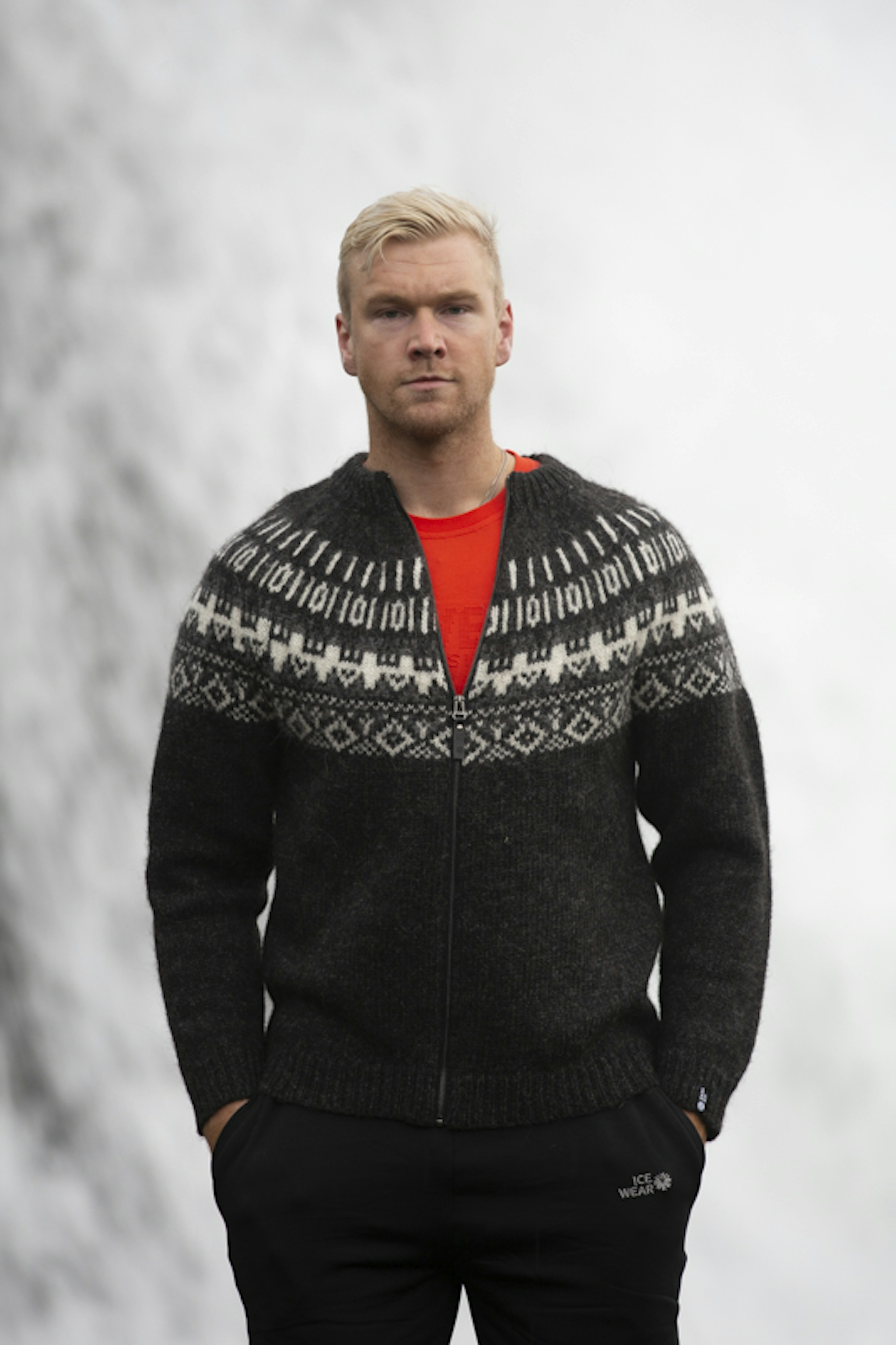 rettir-sheep-gathering-iceland-wool-sweater_5644.jpeg