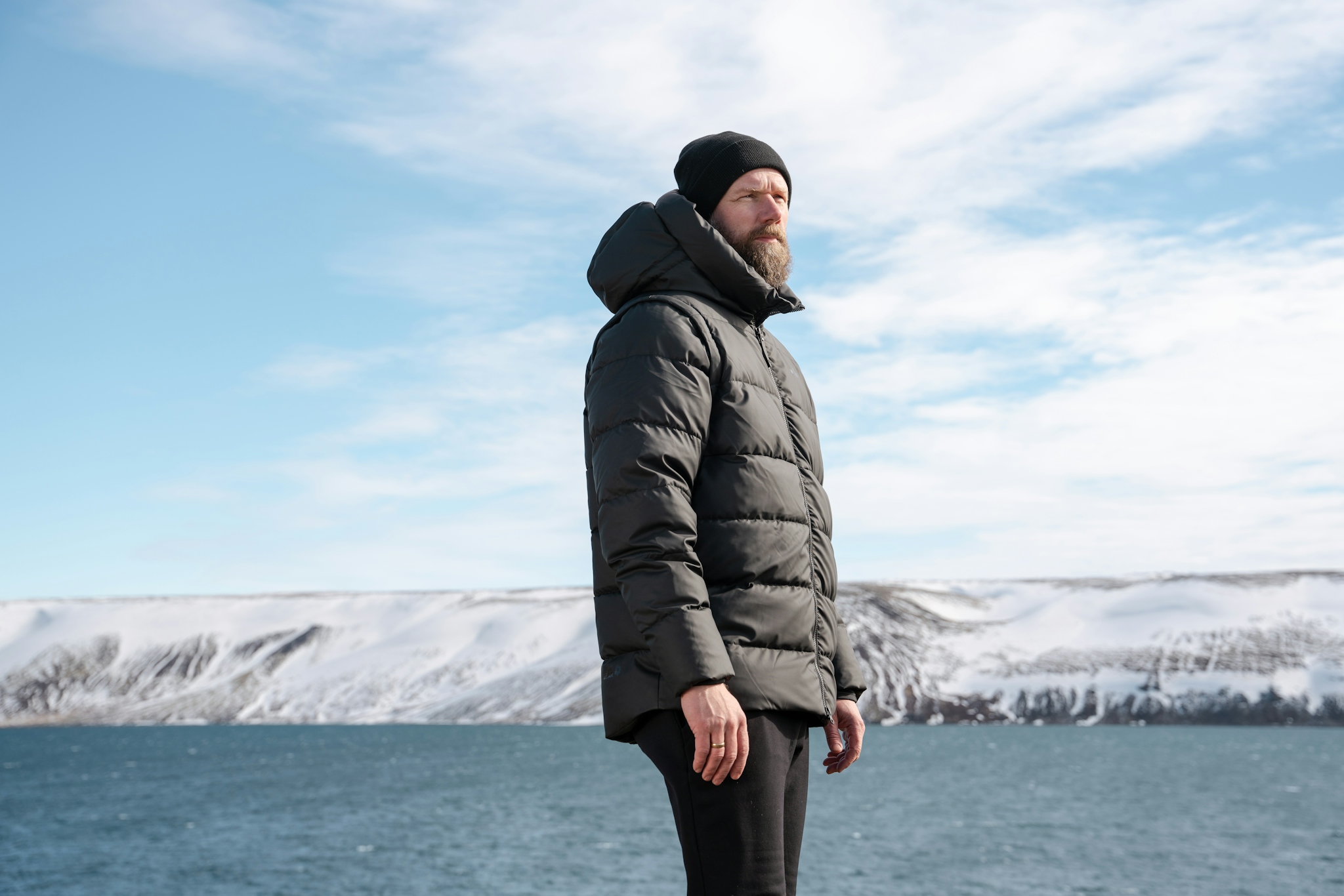iceland-man-black-parka-wool-sweater_26.jpeg