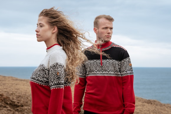 couple in the Icelandic wind