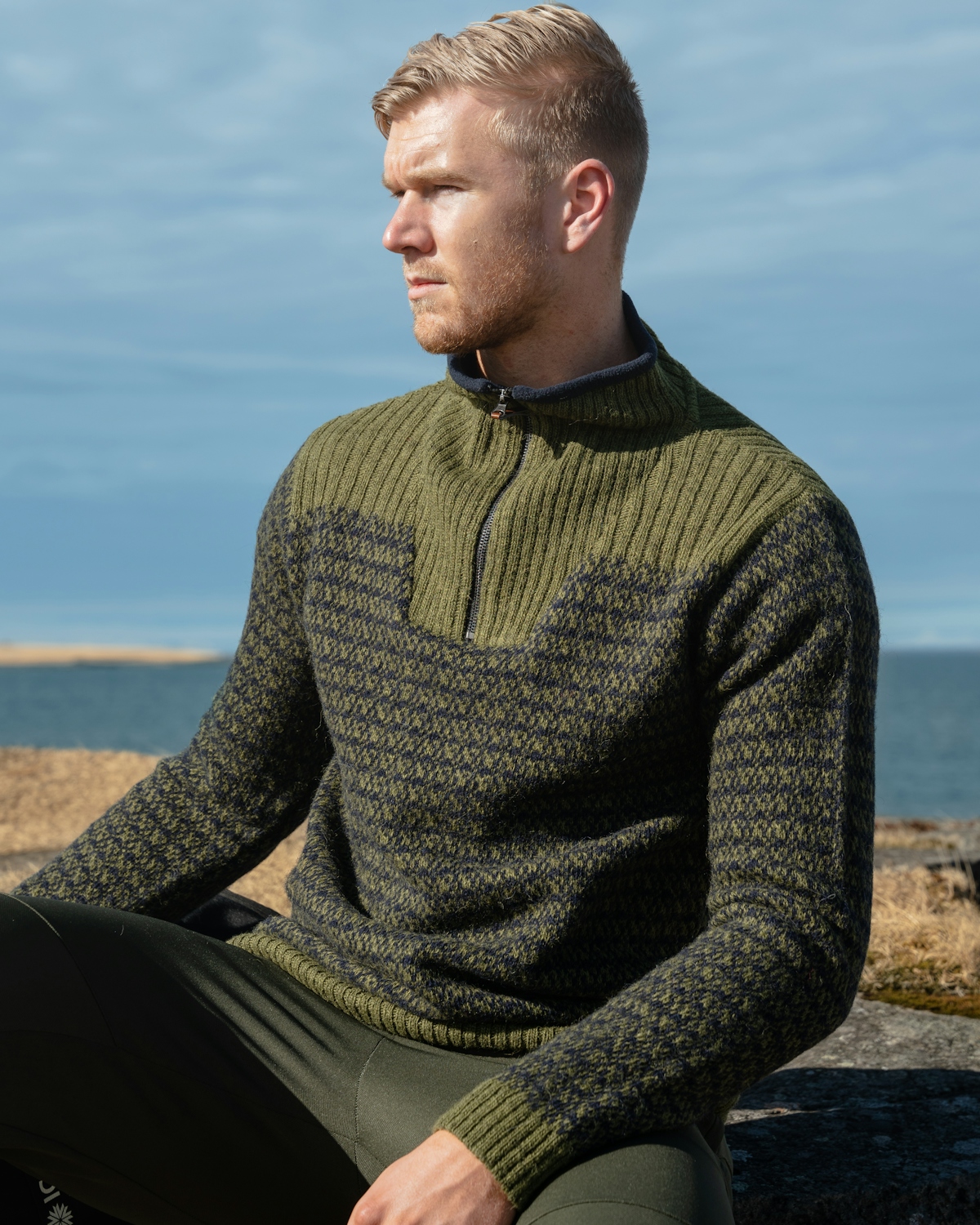 iceland-3-man-green-wool-sweater_50.jpeg