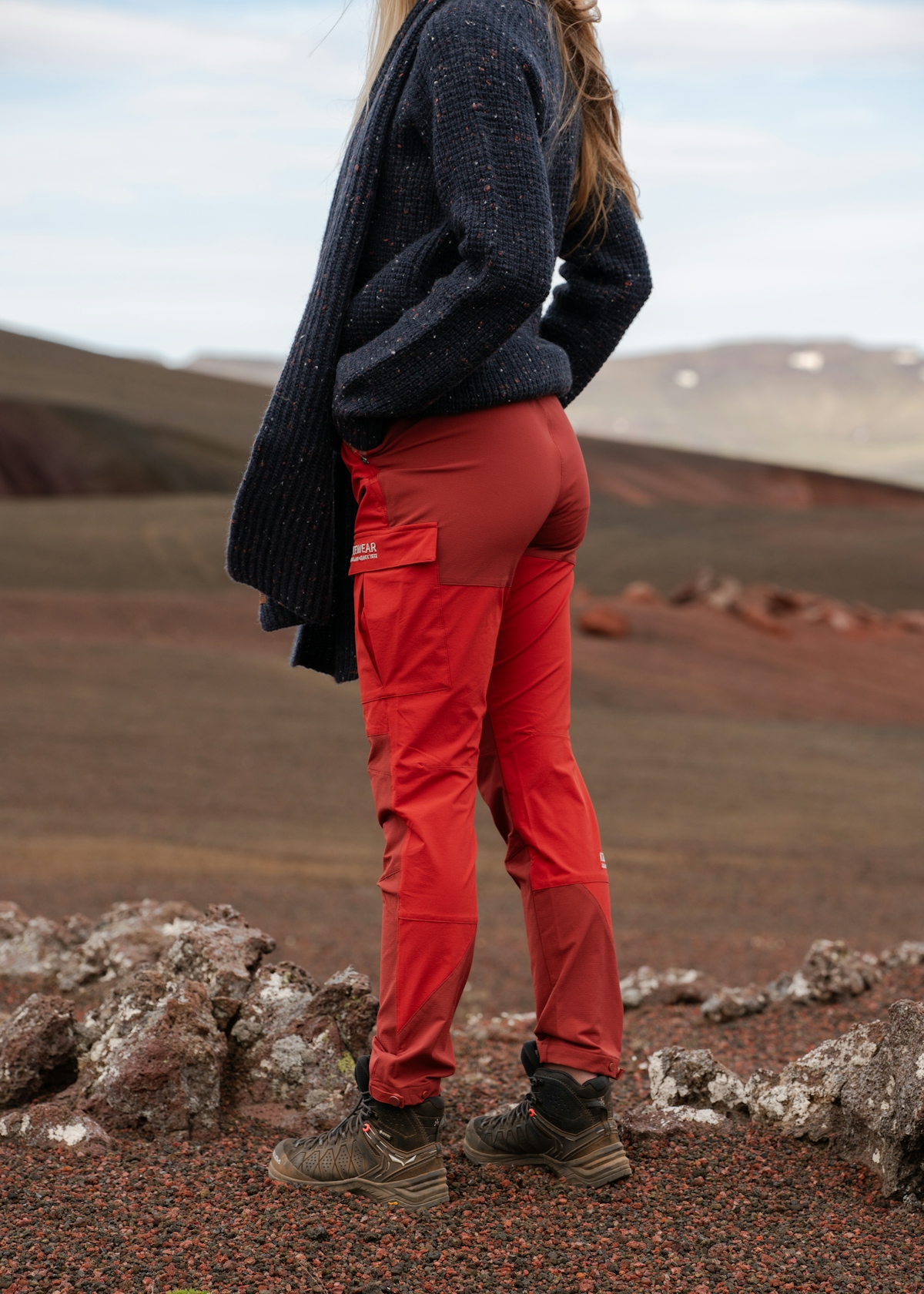 iceland-woman-red-trousers-wool-outdoor-clothing_206.jpeg