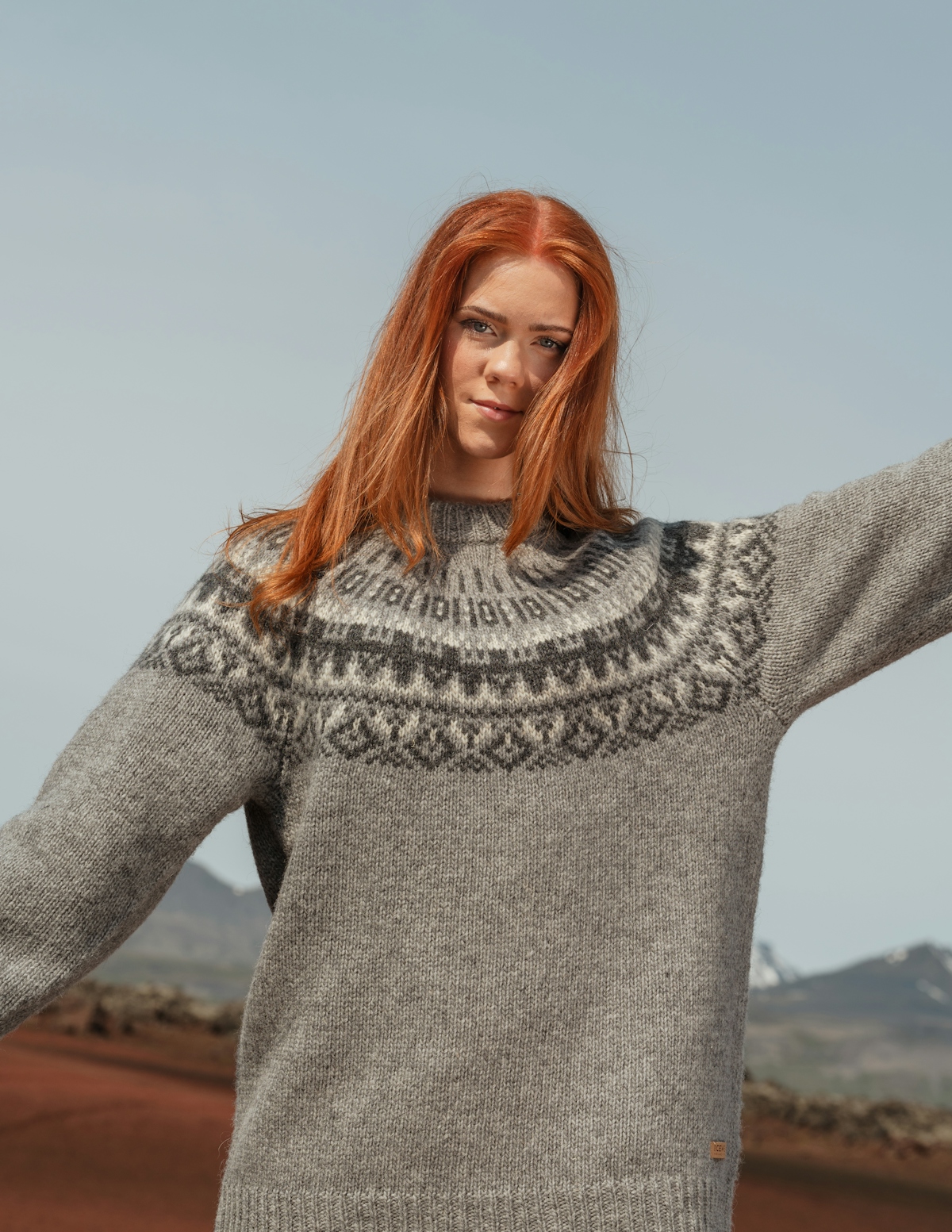 icelandwoman-grey-wool-sweater_36.jpeg