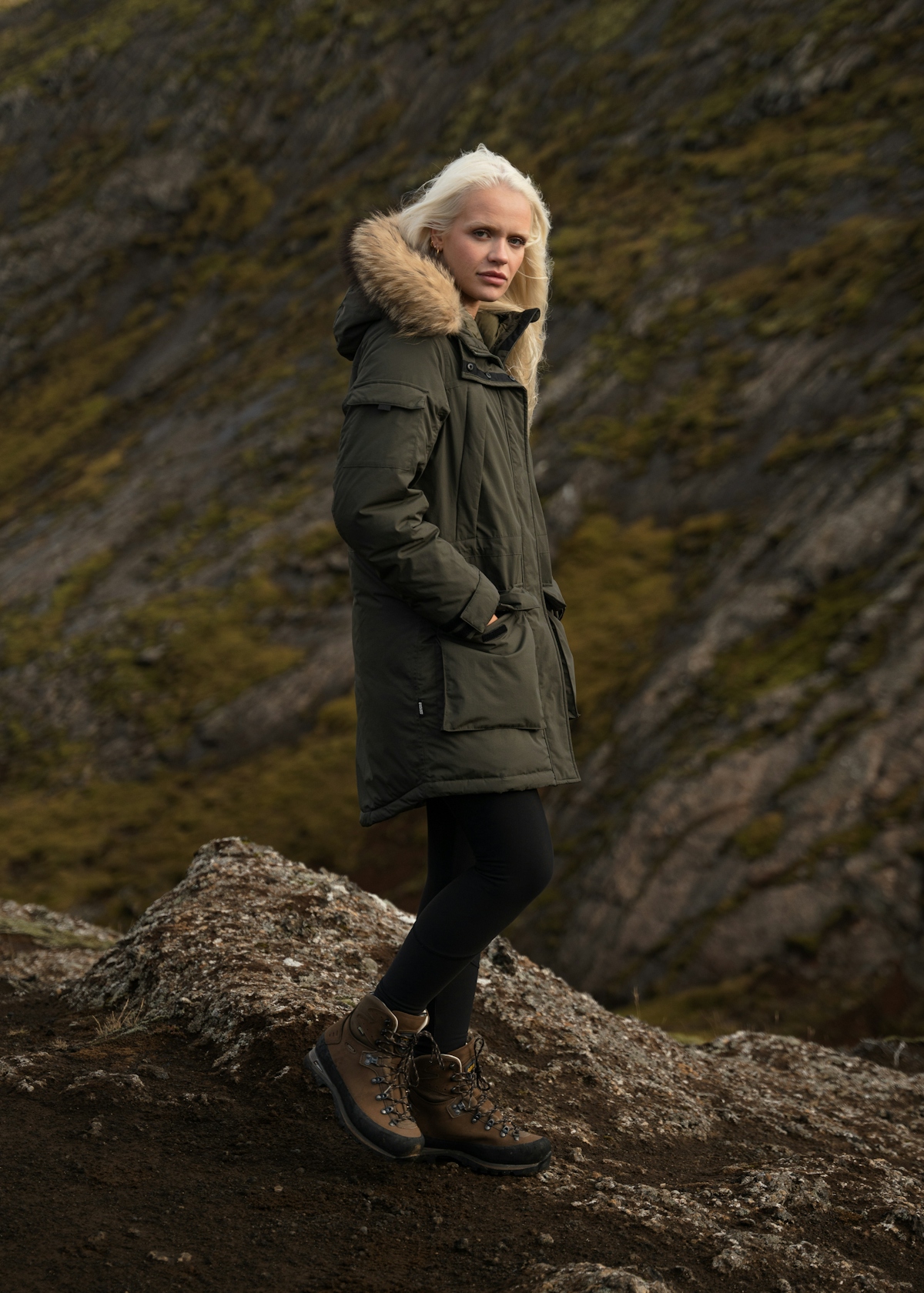 iceland-green-winter-parka-fur-hat_28.jpeg