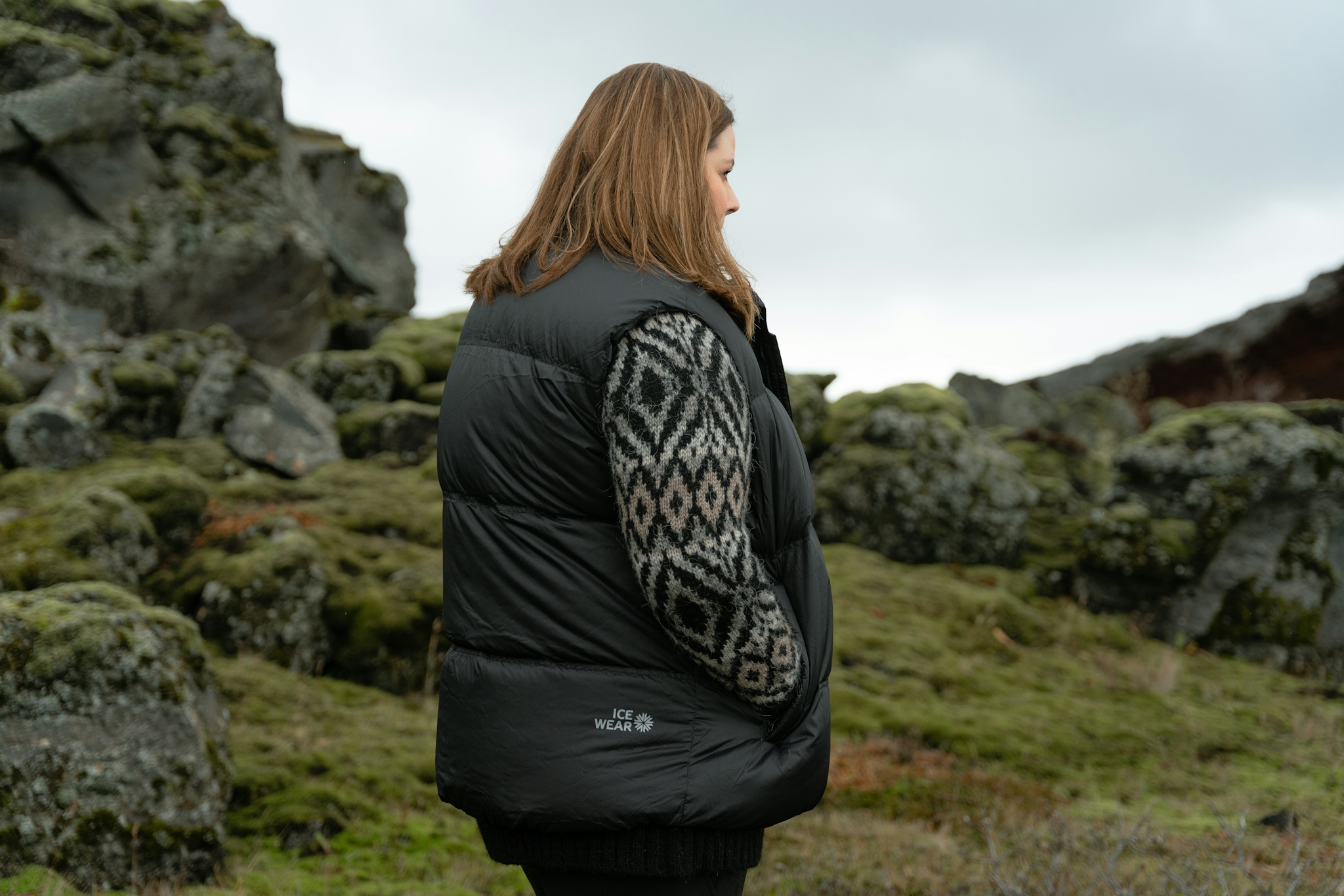 iceland-moss-rocks-women-outdoor-vest-69.jpeg