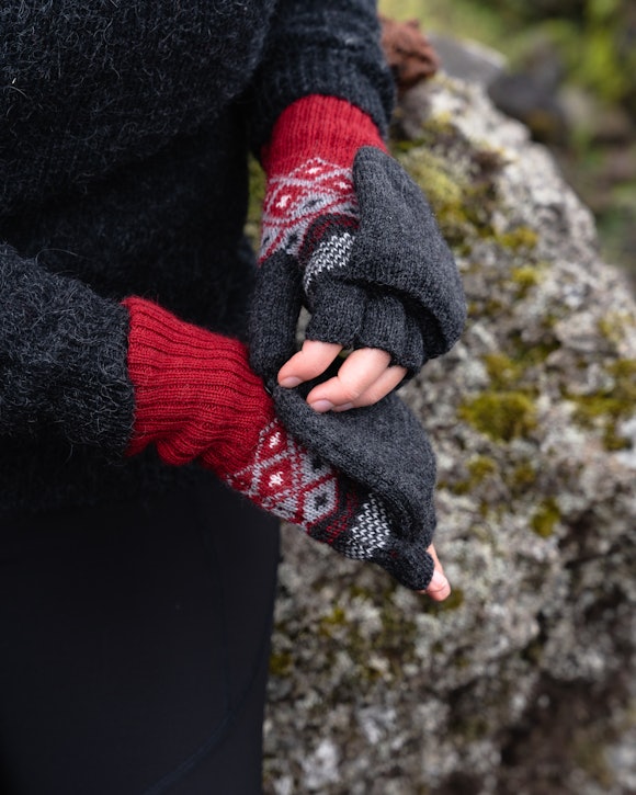 Icelandic wool mittens