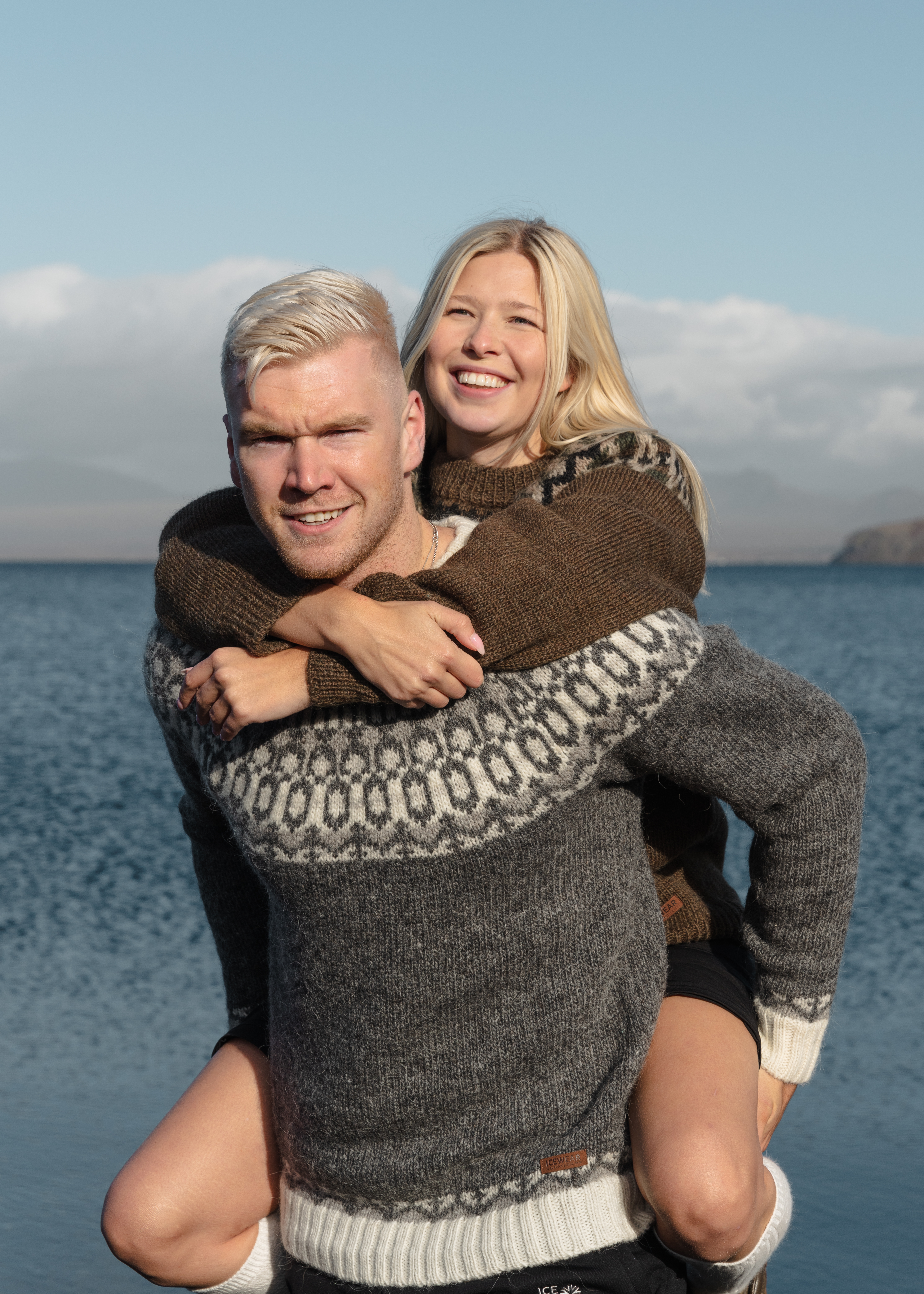 Fróði Icelandic Gemusterter Wollpullover