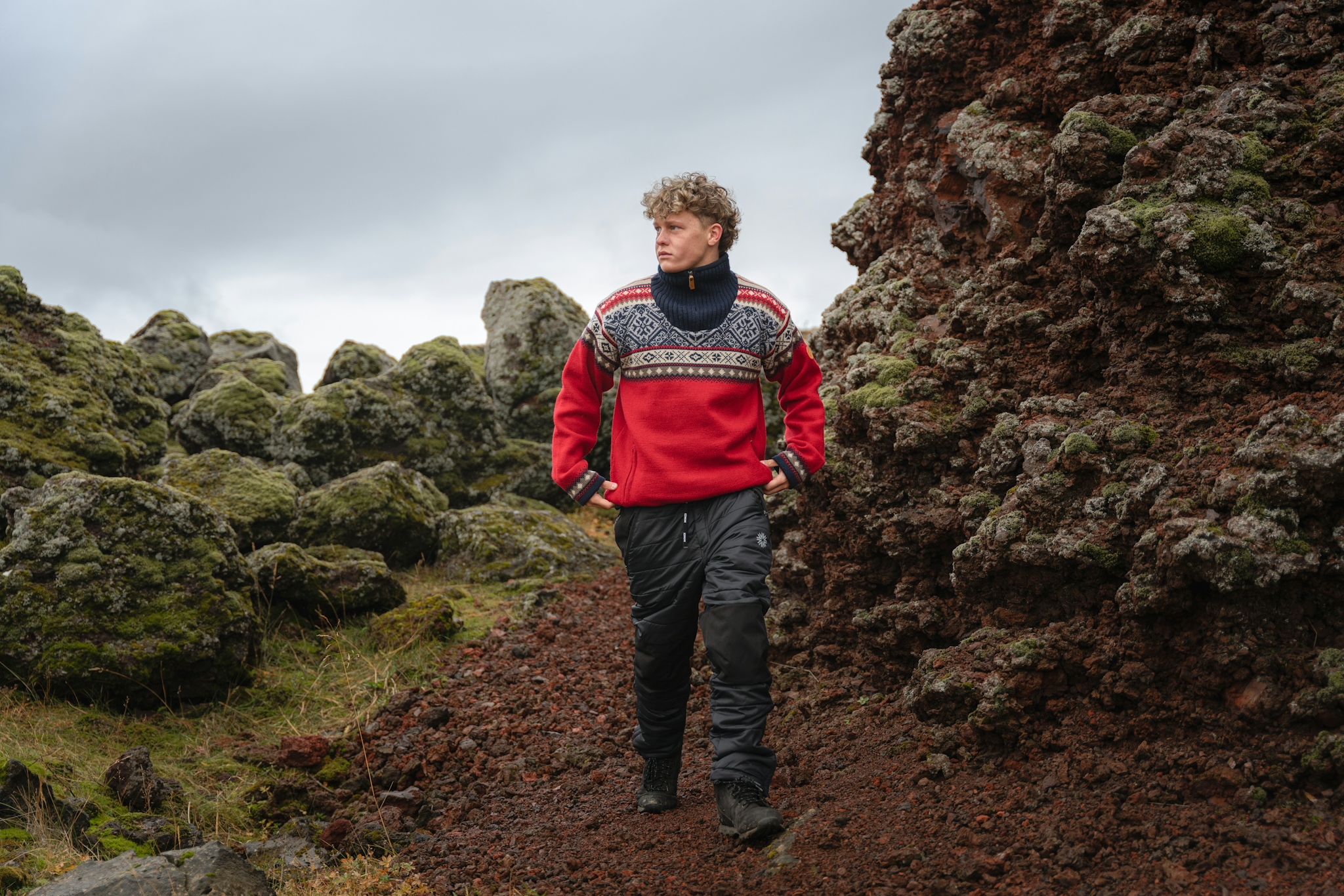 man-red-norwegian-sweater-outdoor-38.jpeg
