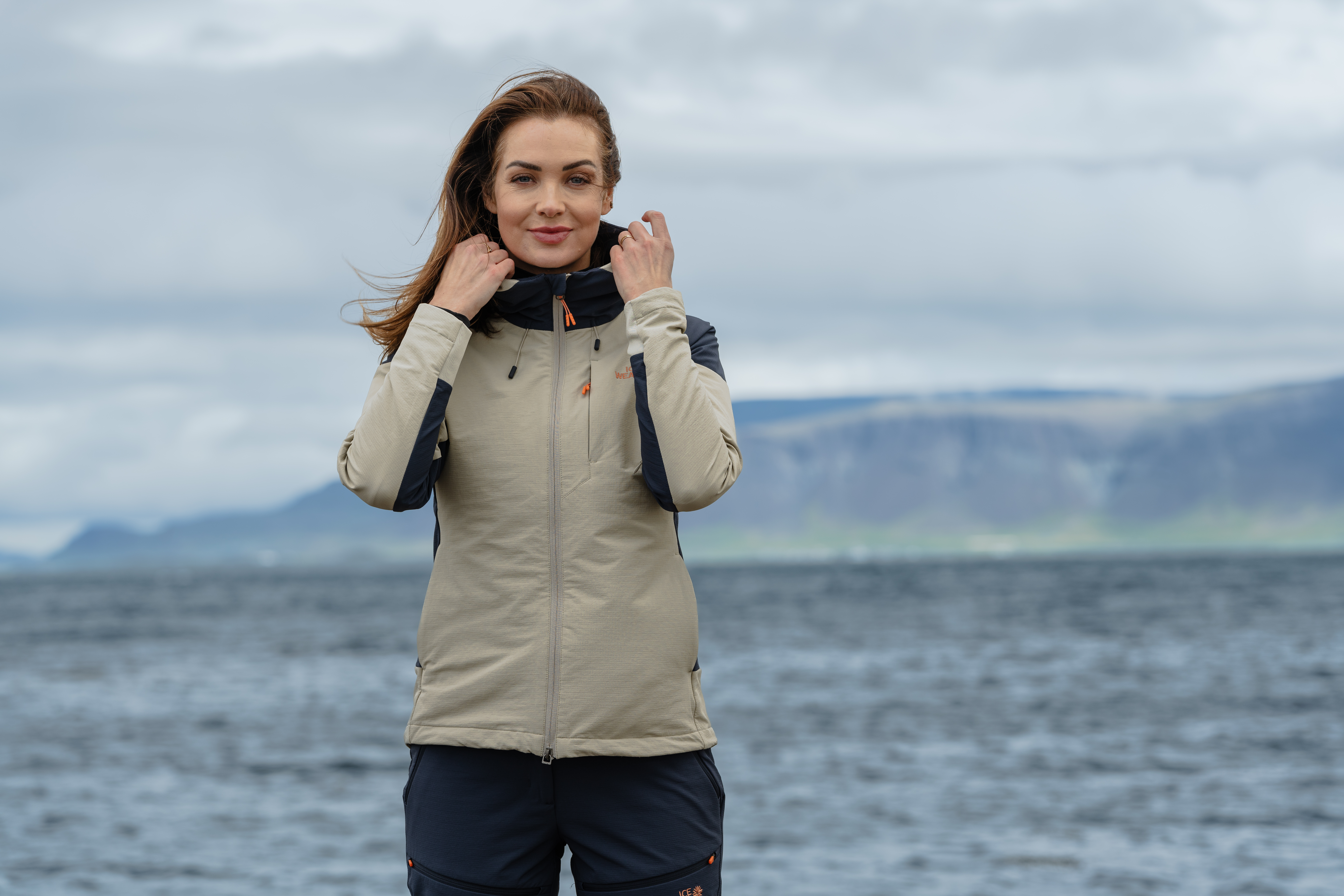 Skálafell women´s softshell outdoor jacket 