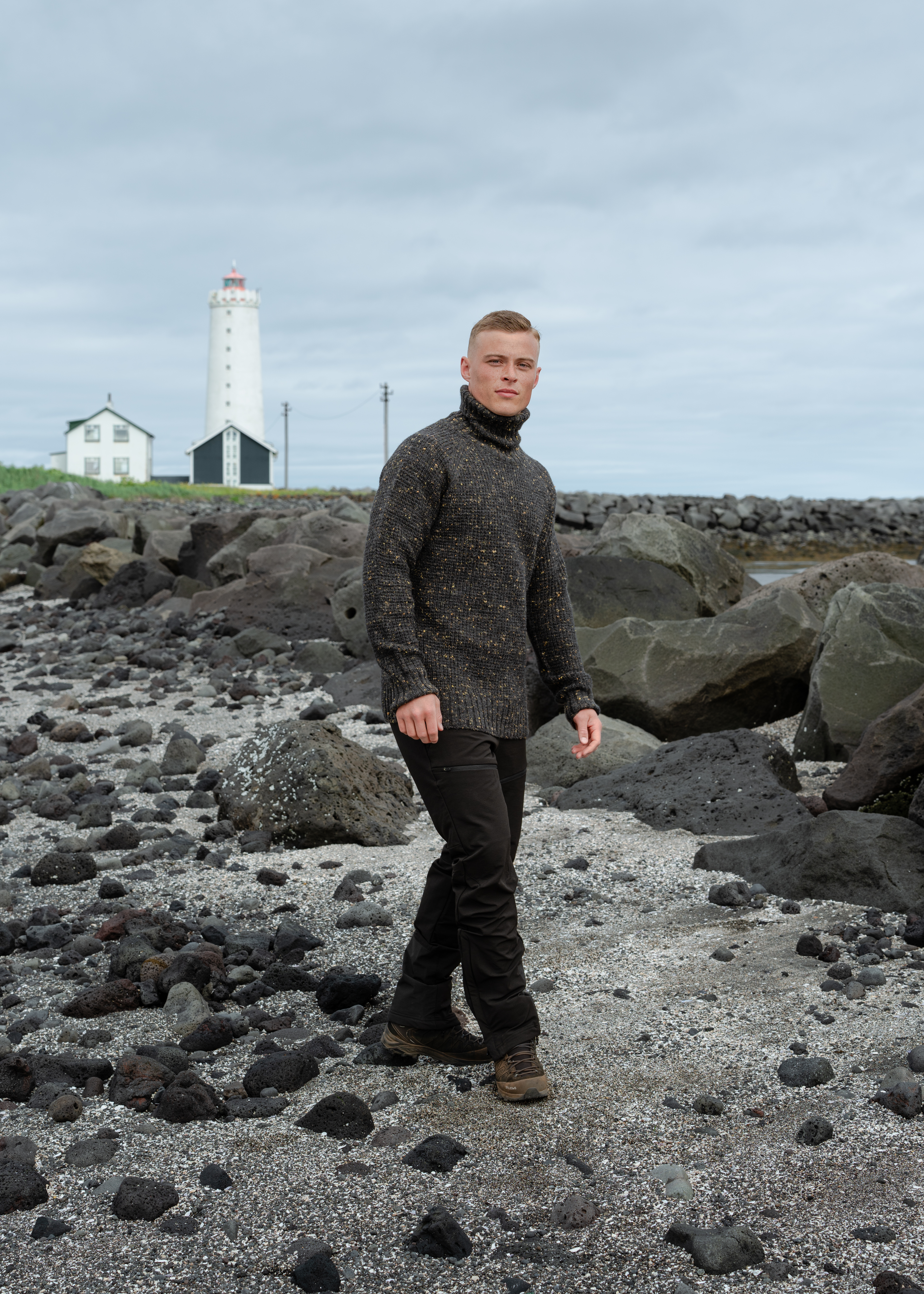 Hraunhóll turtle neck lambswool sweater 