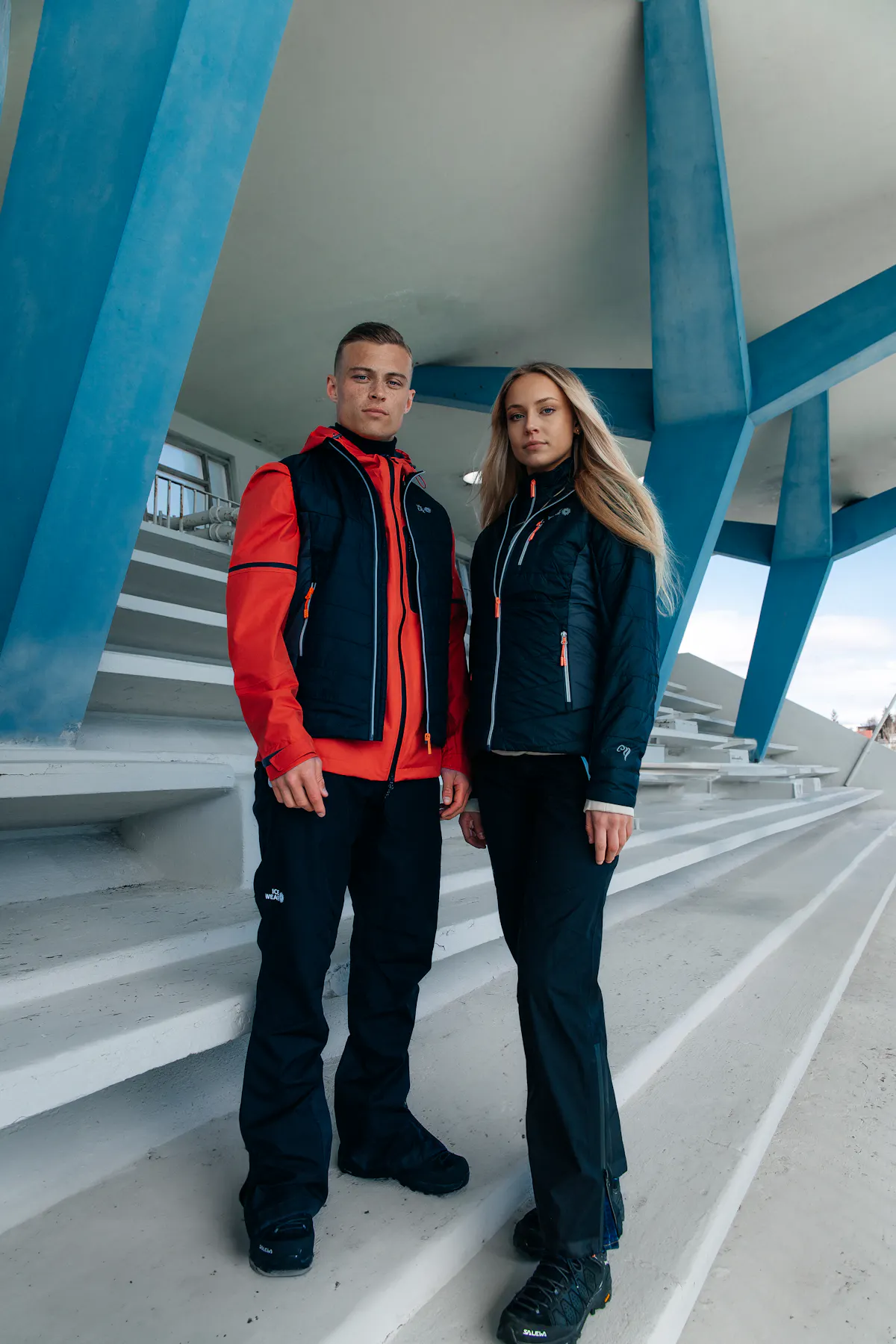 couple in outdoor outfit in Reykjavík