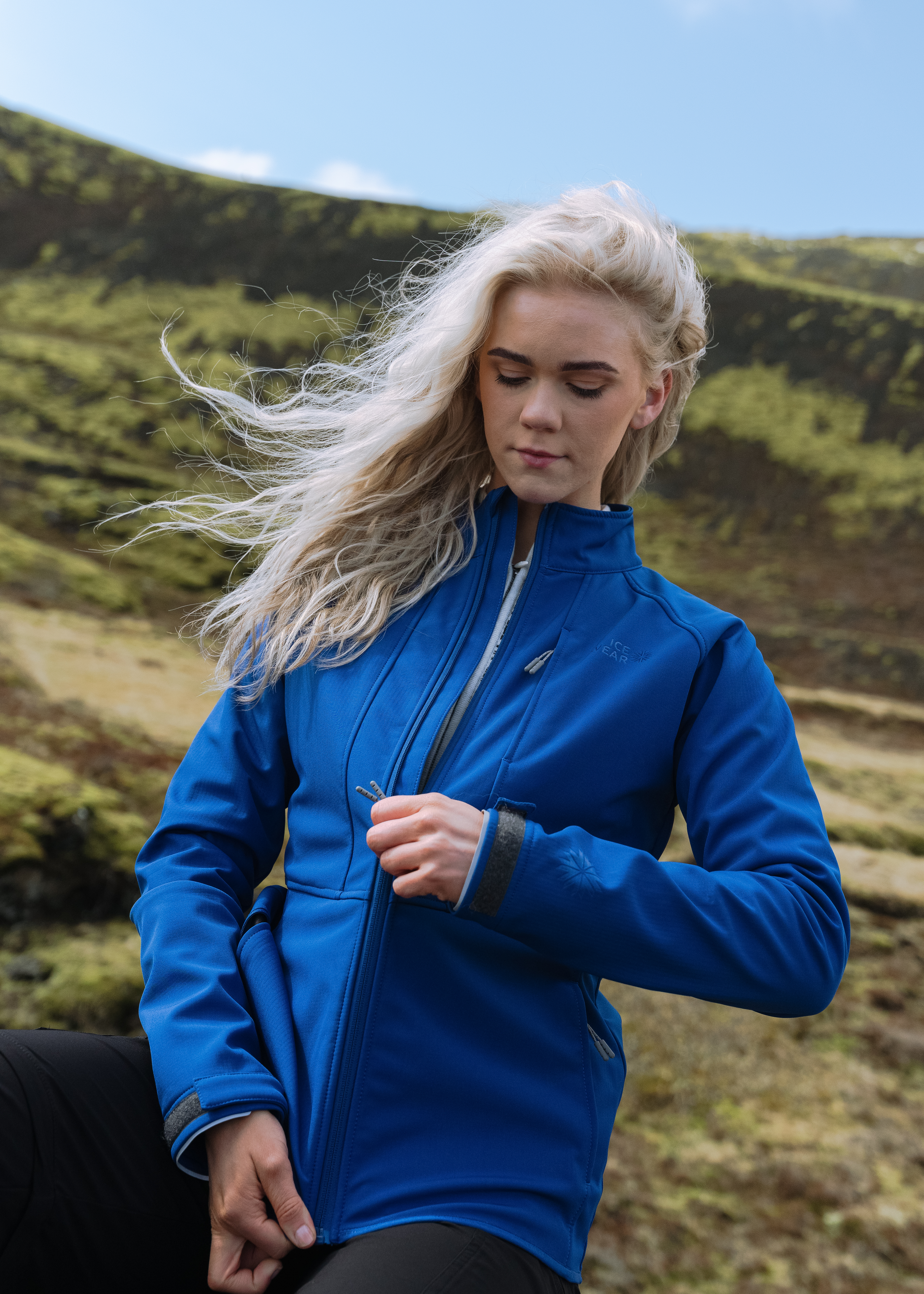 Hrund女式软壳夹克