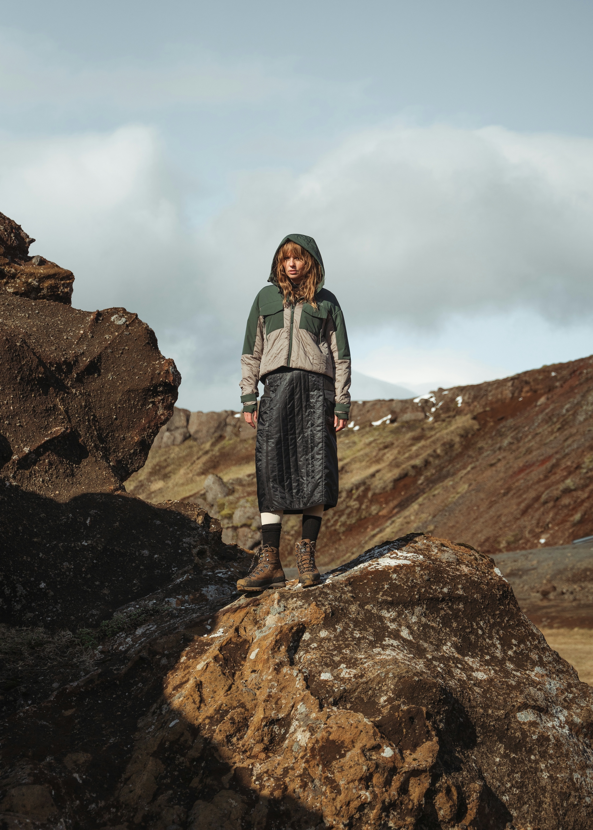 iceland-woman-outdoor-activewear_208.jpeg