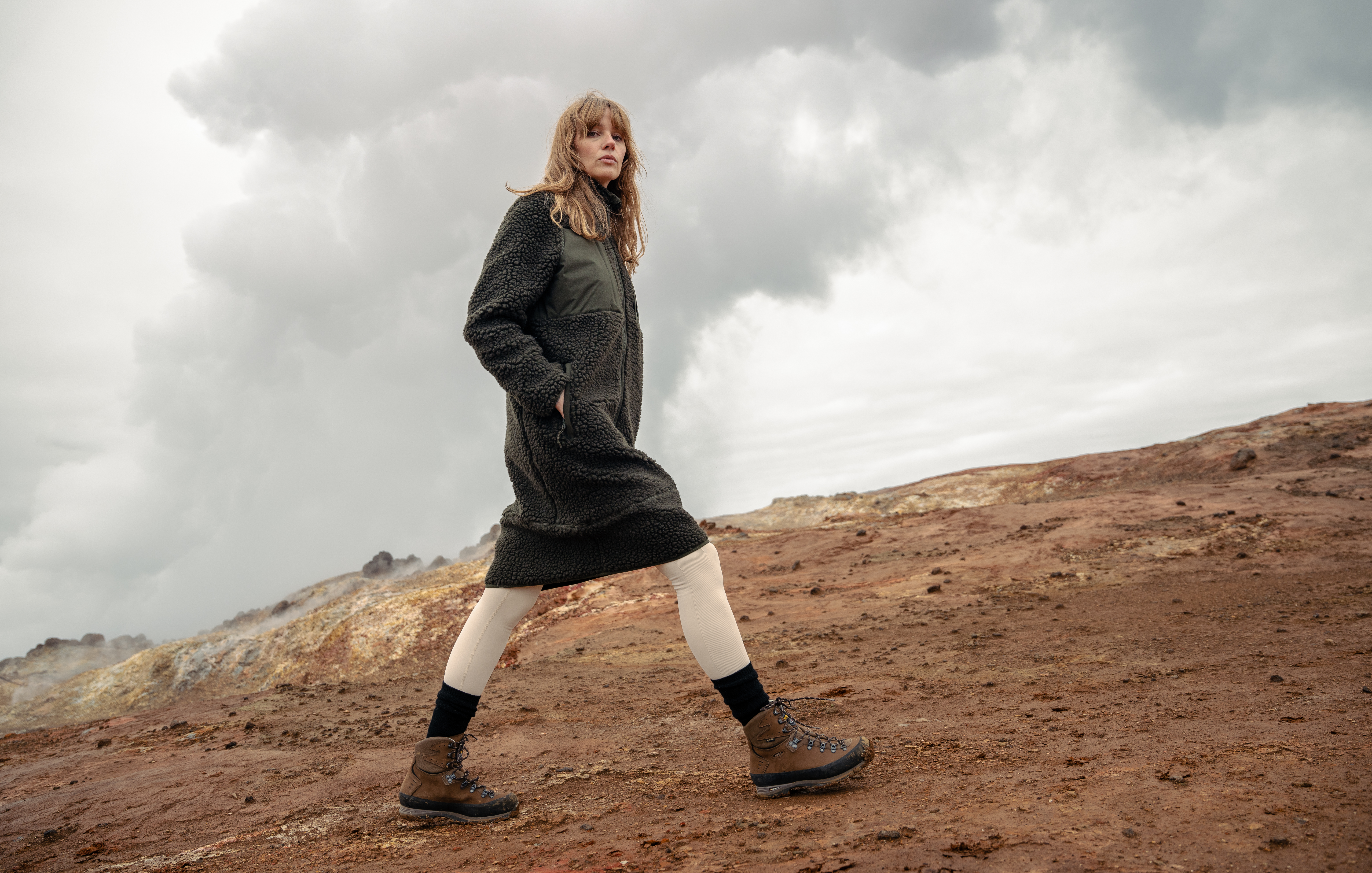 Hergilsey sherpa wool long coat