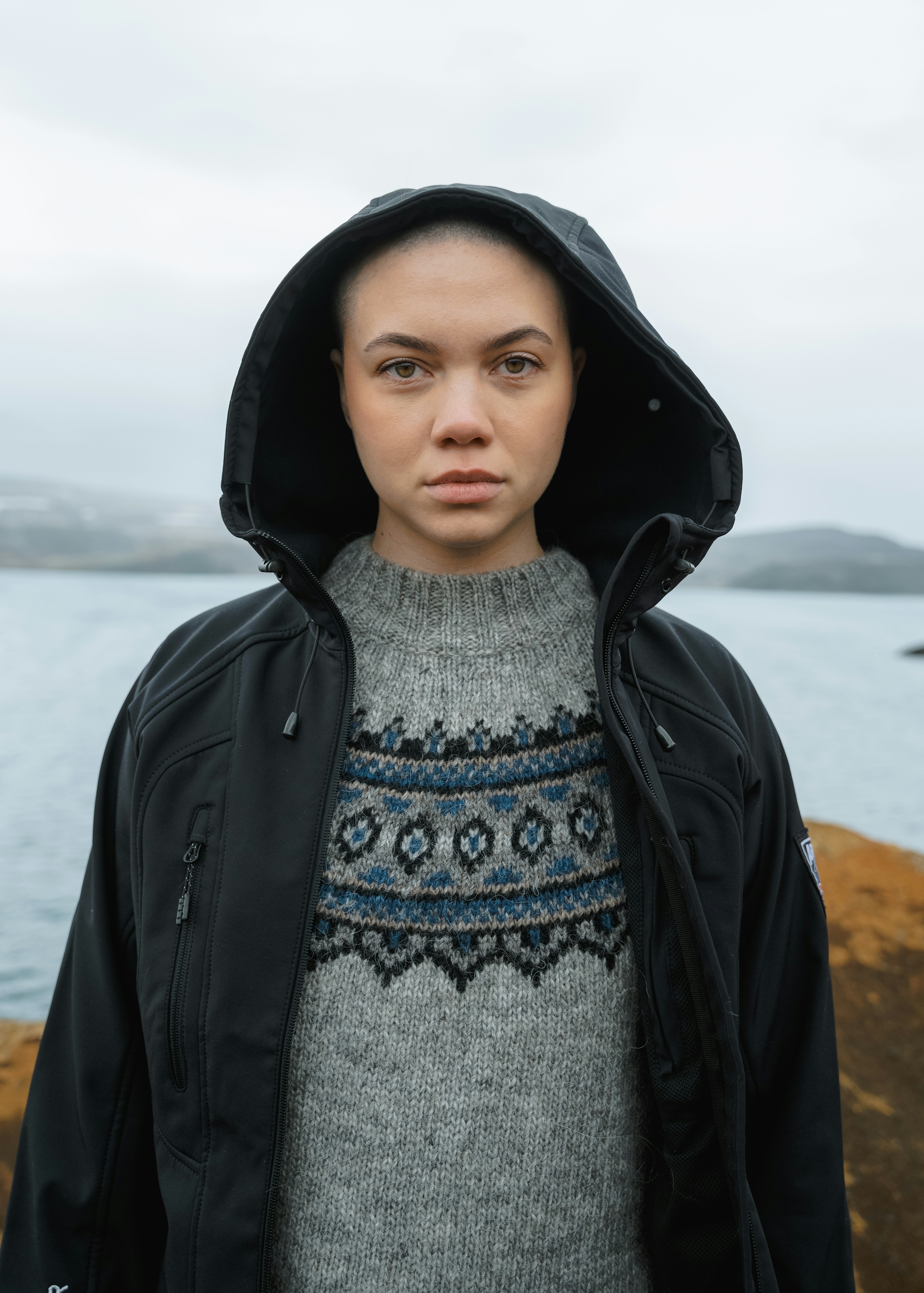 iceland-woman-outdoor_10.jpeg