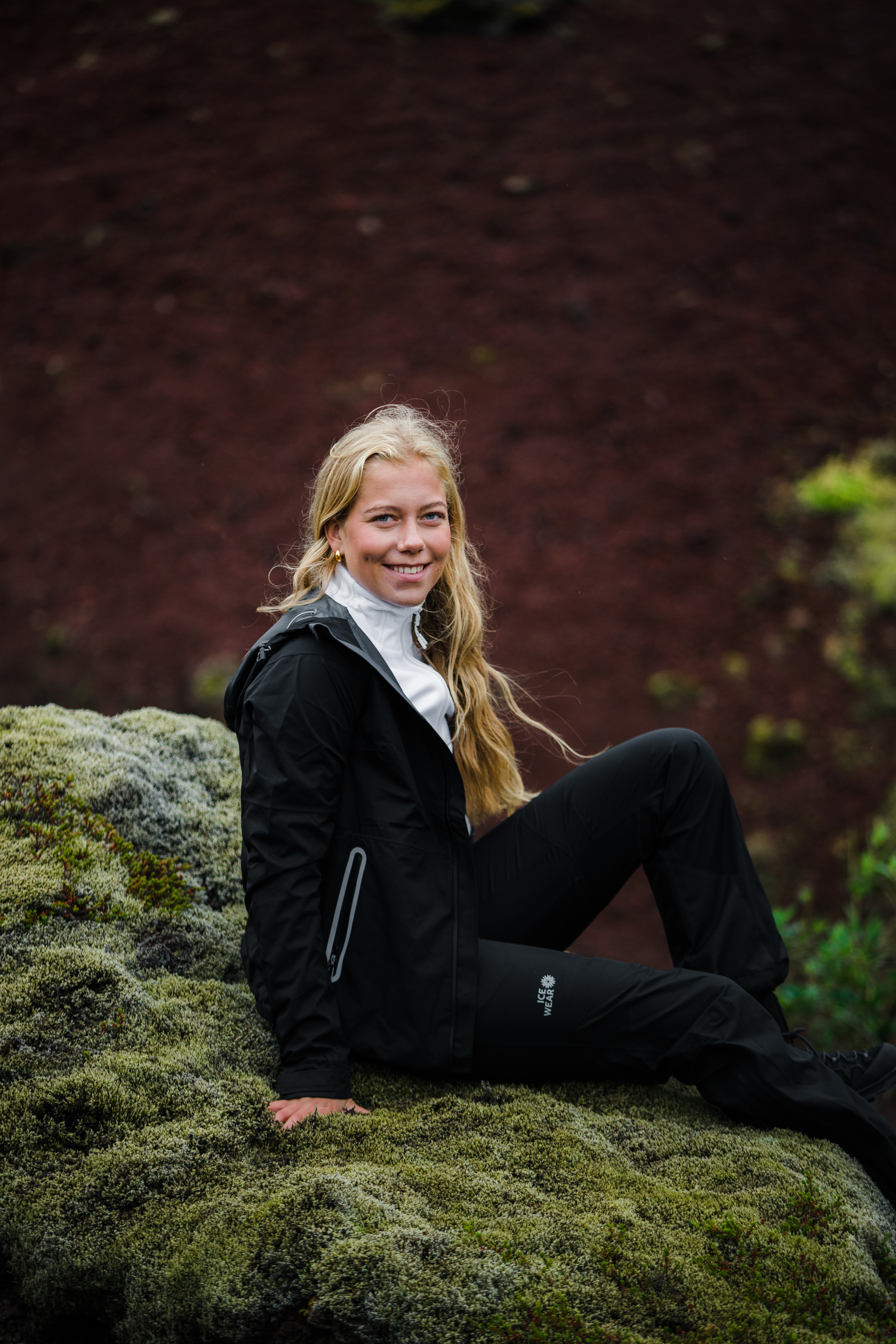 Mía hardshell layered jacket