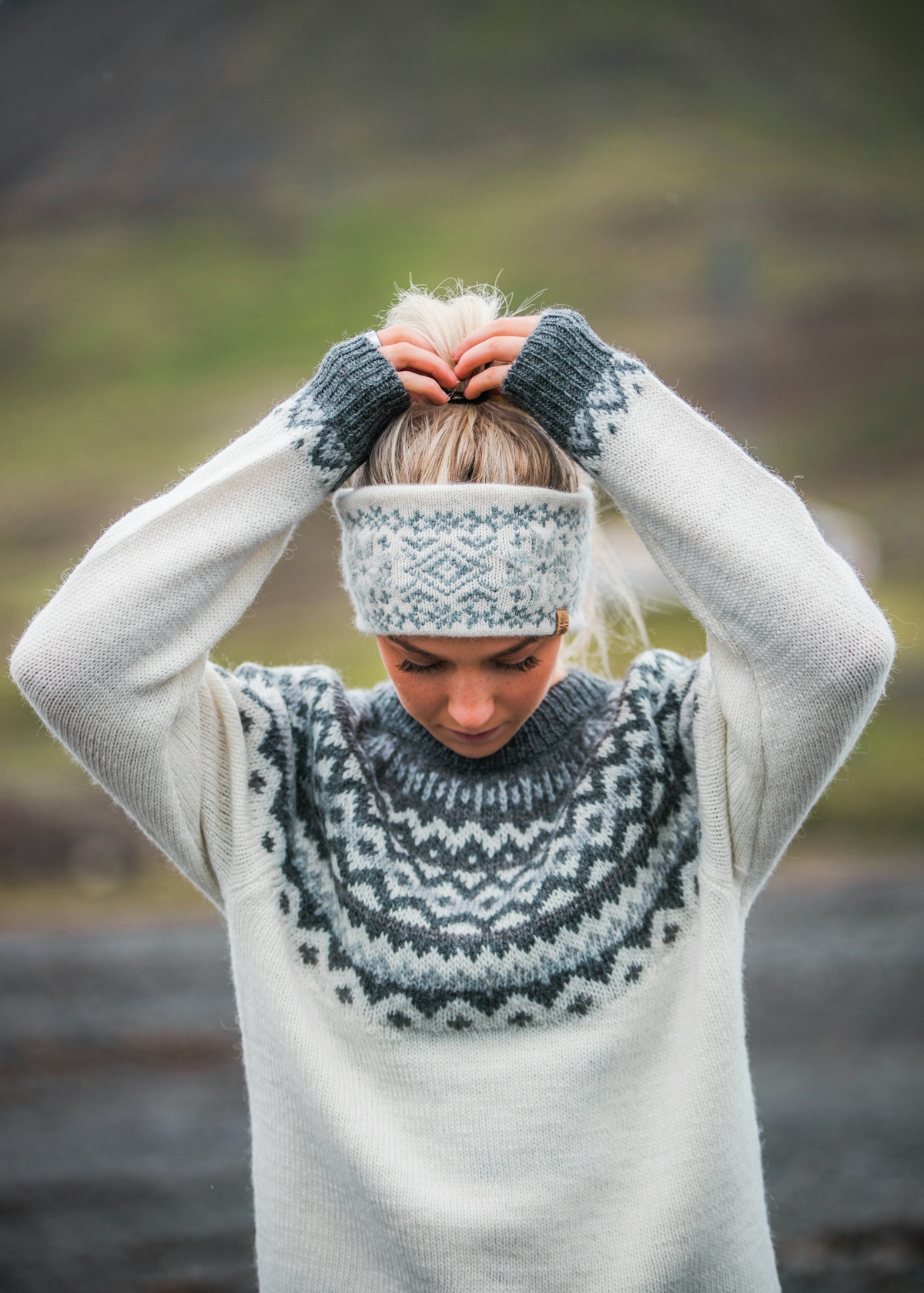 woman-white-wool-sweater-headband.jpeg