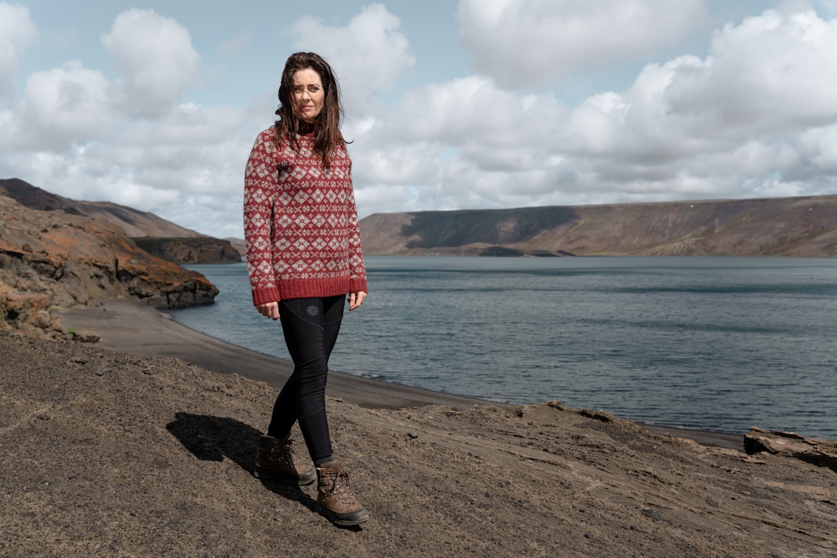 iceland-woman-hiking-wool-sweater-l-7.jpeg
