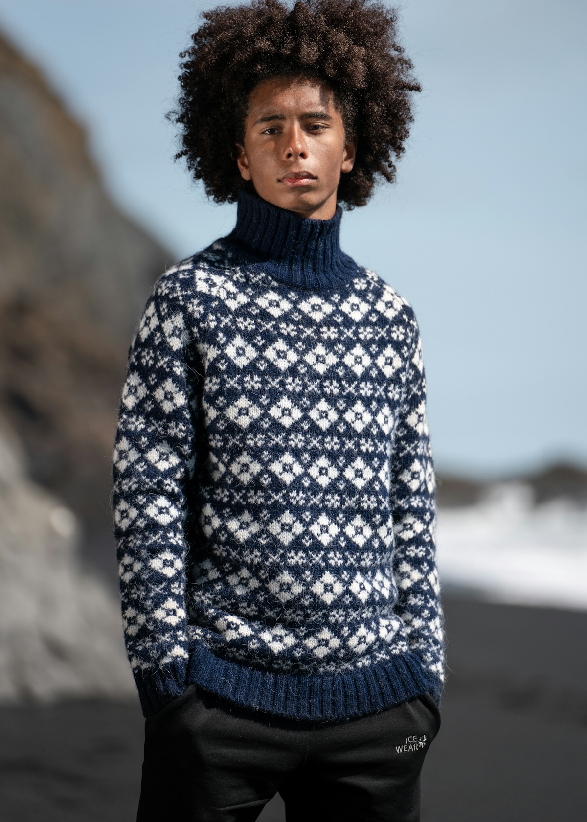 iceland-beach-man-blue-wool-sweater-k-3.jpeg