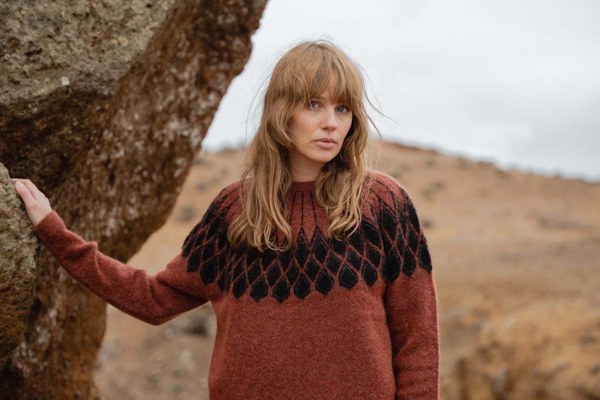 iceland-woman-wool-sweater.jpeg