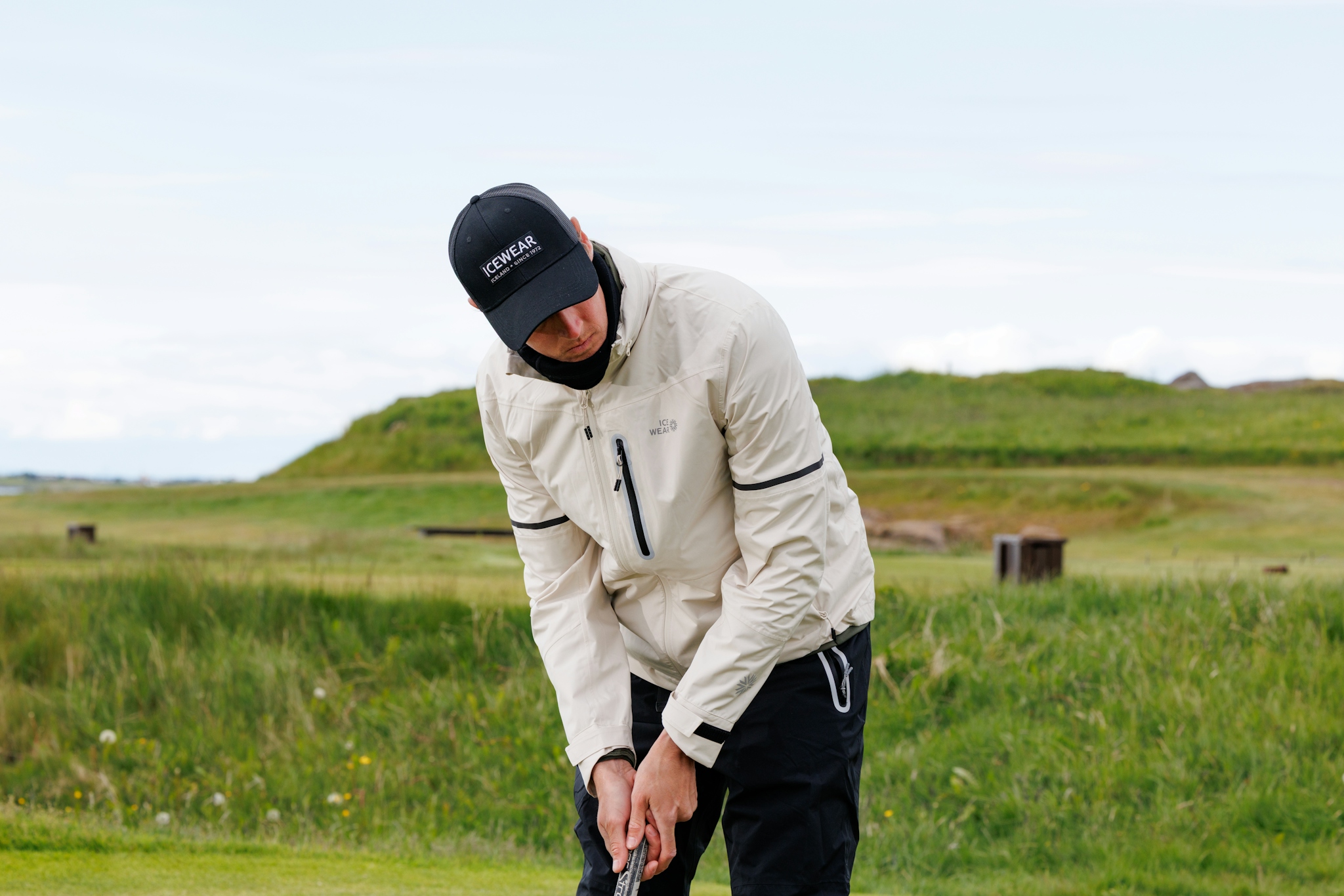 0232-man-playing-golf-iceland.jpeg