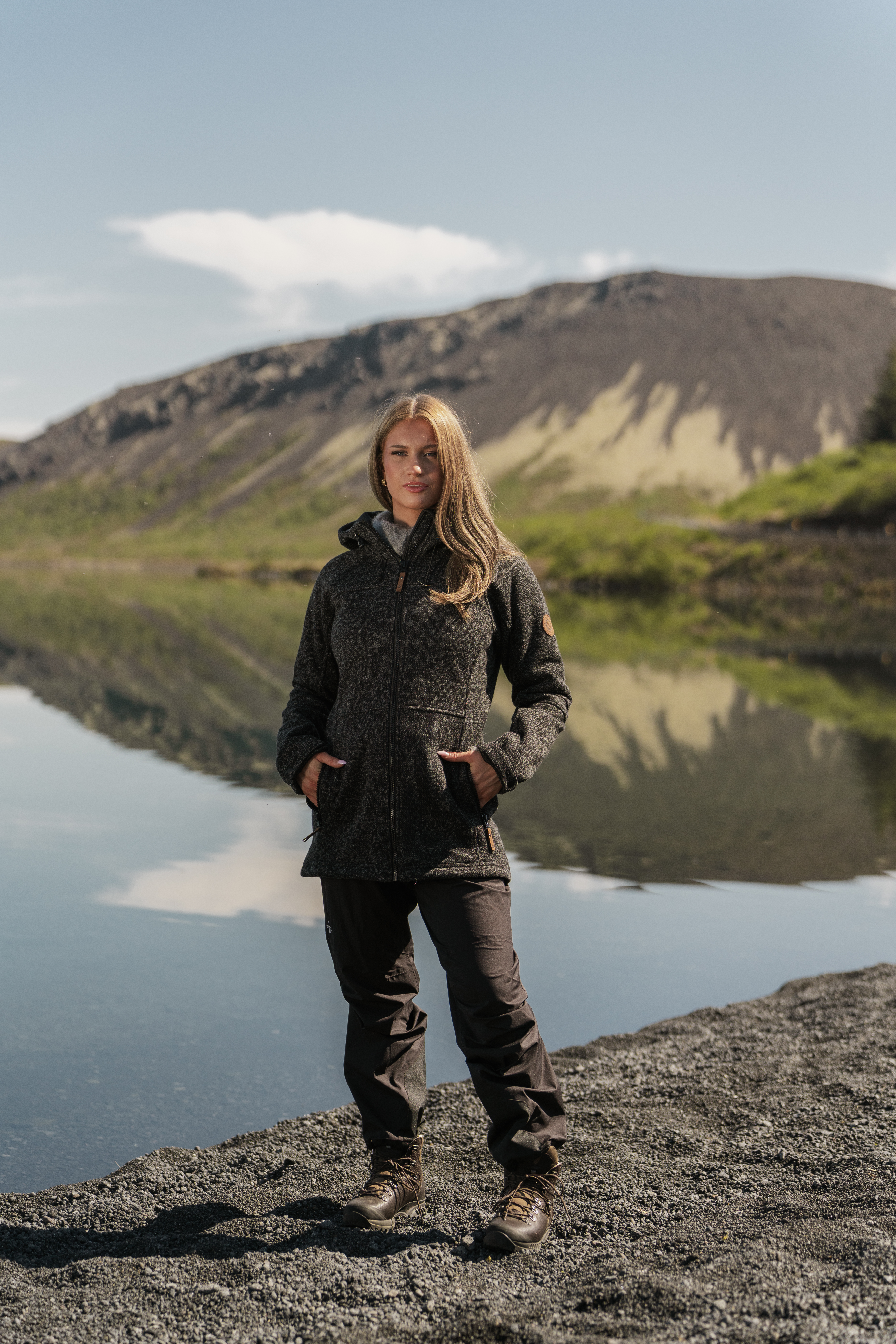 Kyla women´s softshell jacket with wool