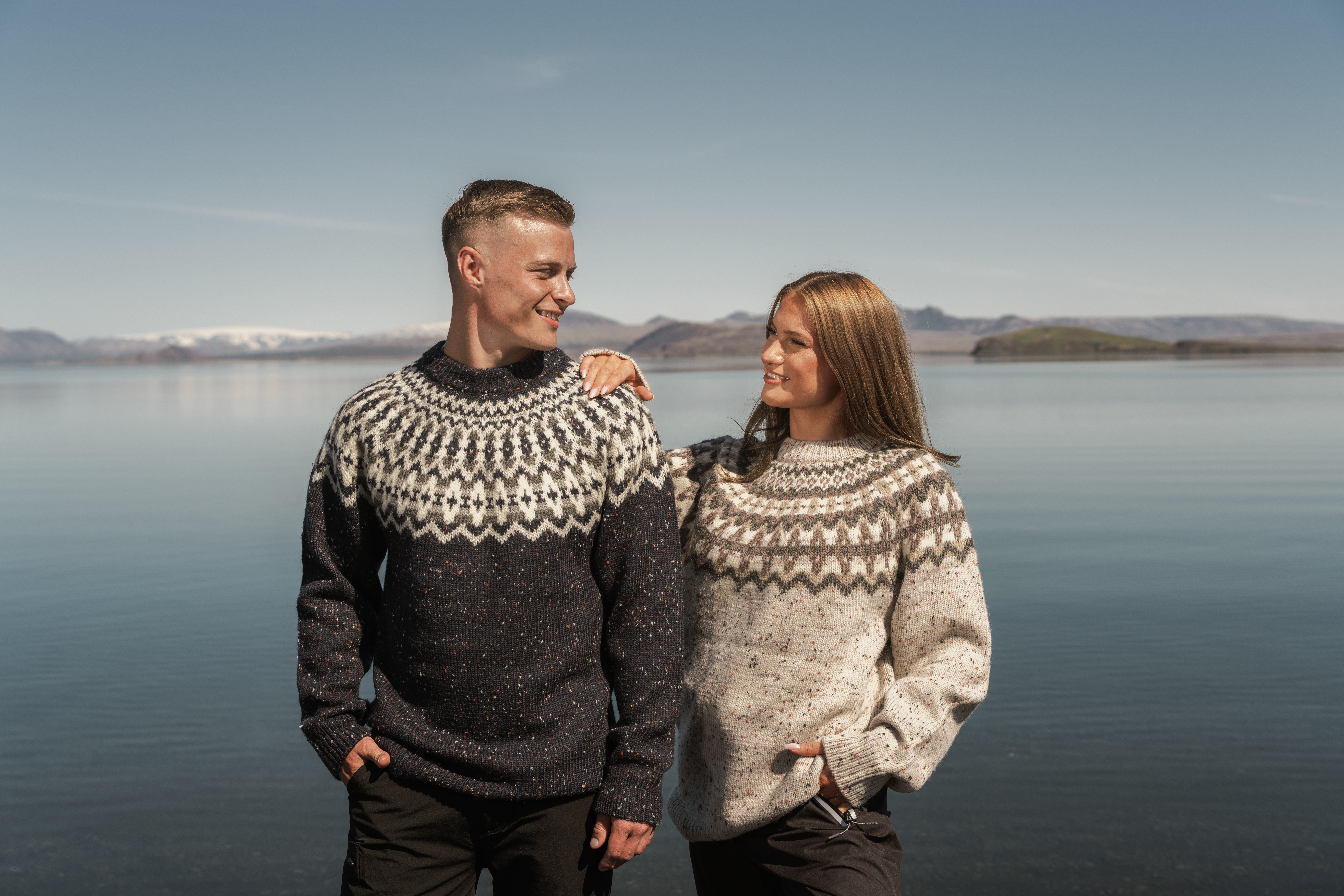 Snorragarður wool sweater classic Icelandic patterns  