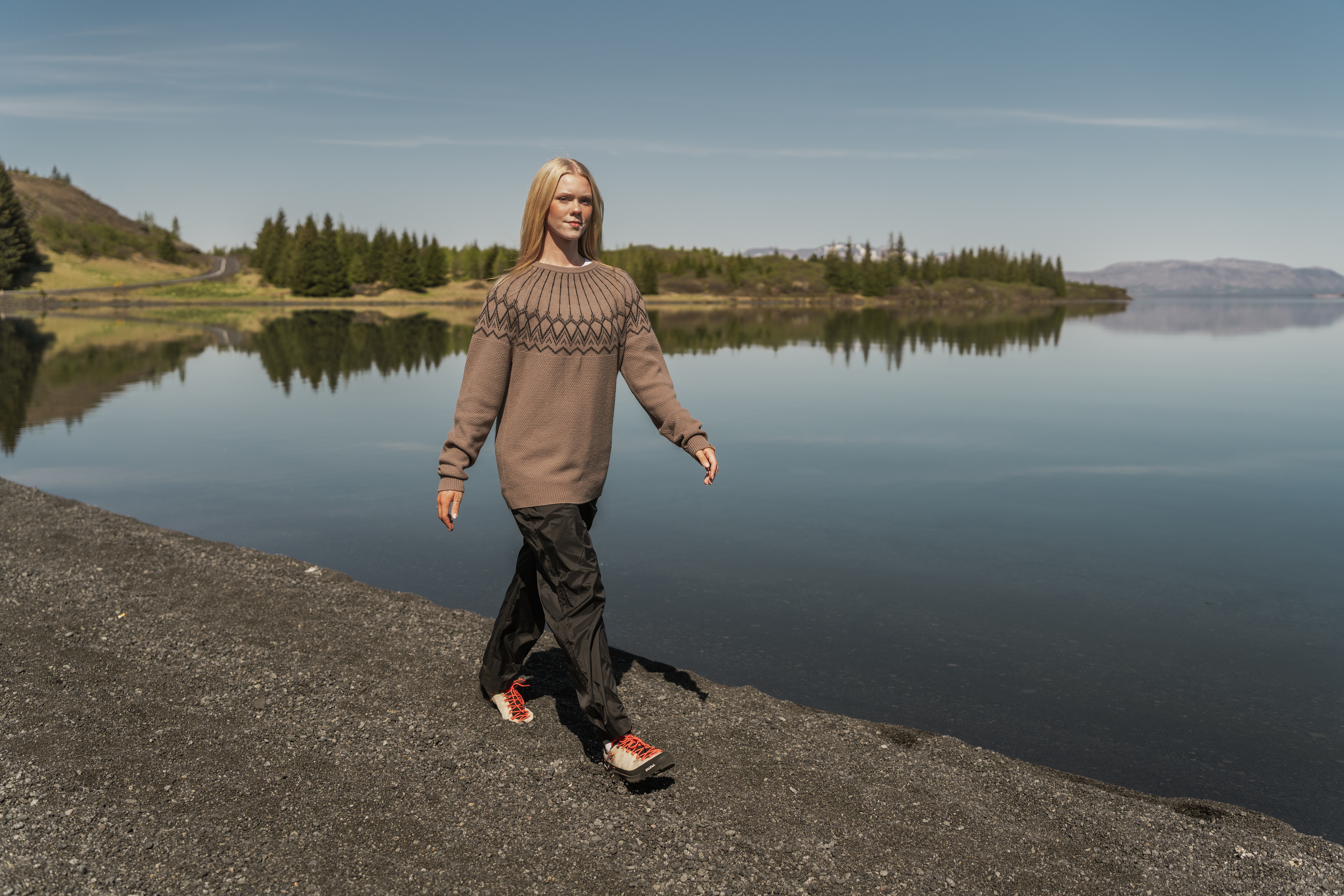 Skaftafell merino peysa í beinu sniði