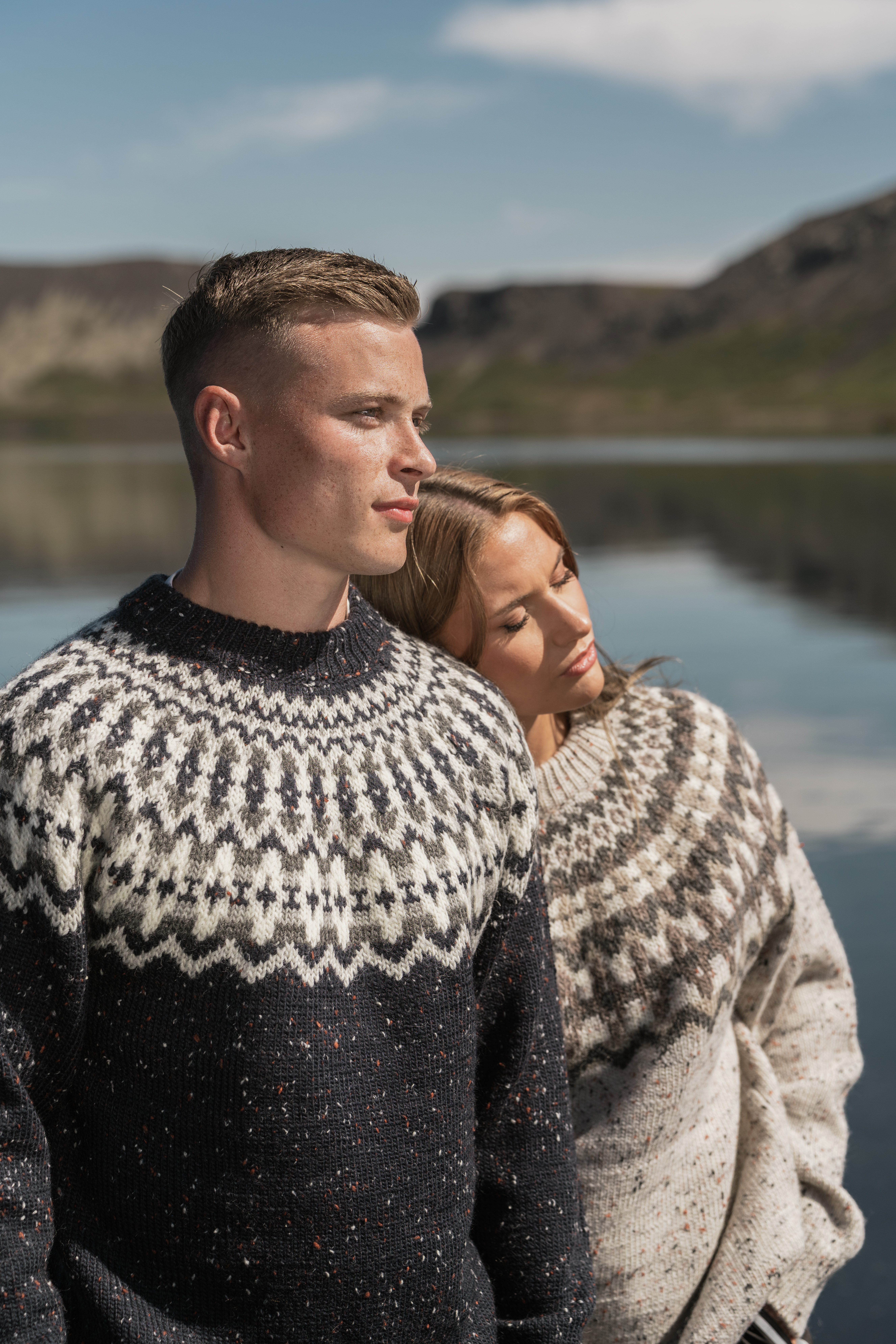 Snorragarður wool sweater classic Icelandic patterns  