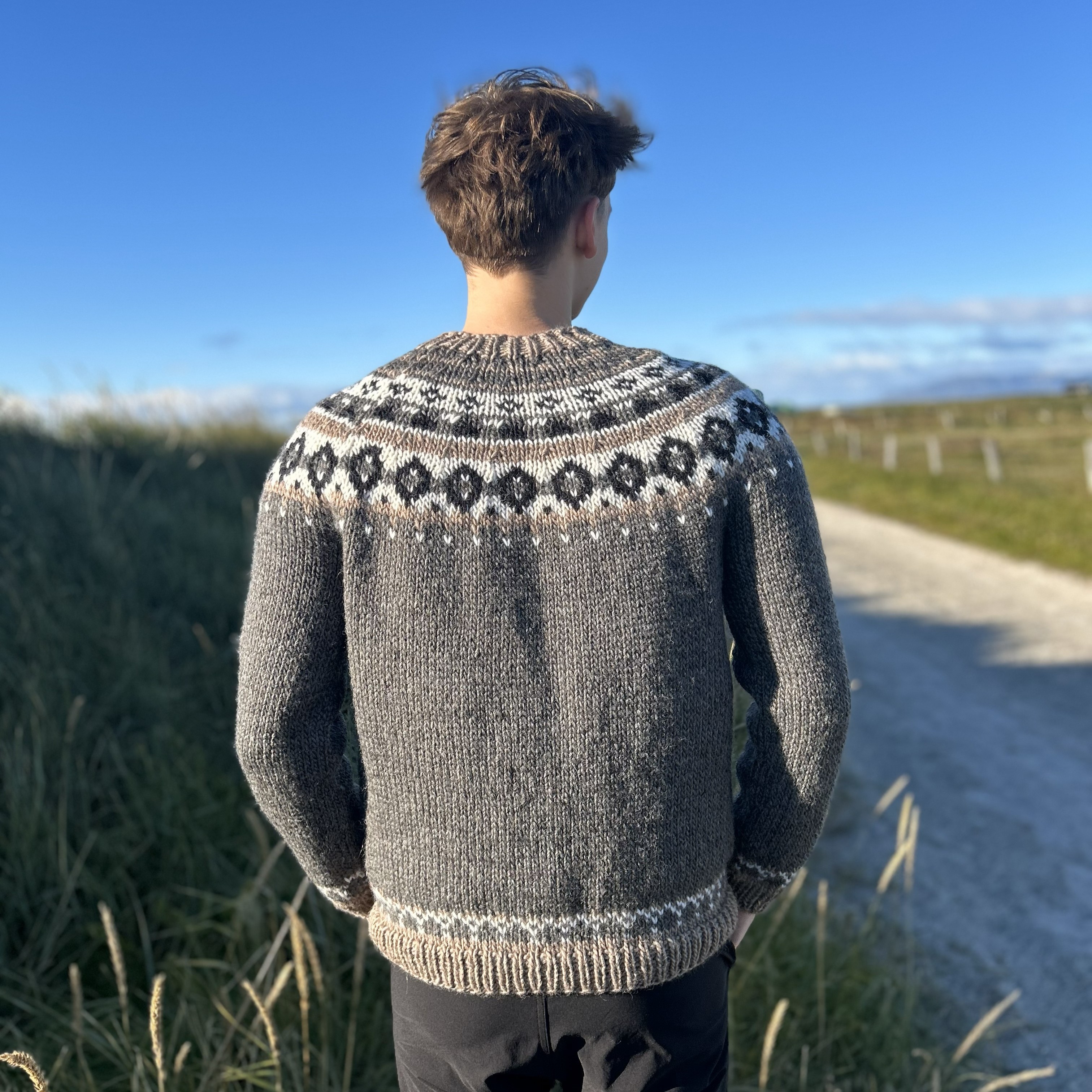 Hrafn mens sweater knitting pattern