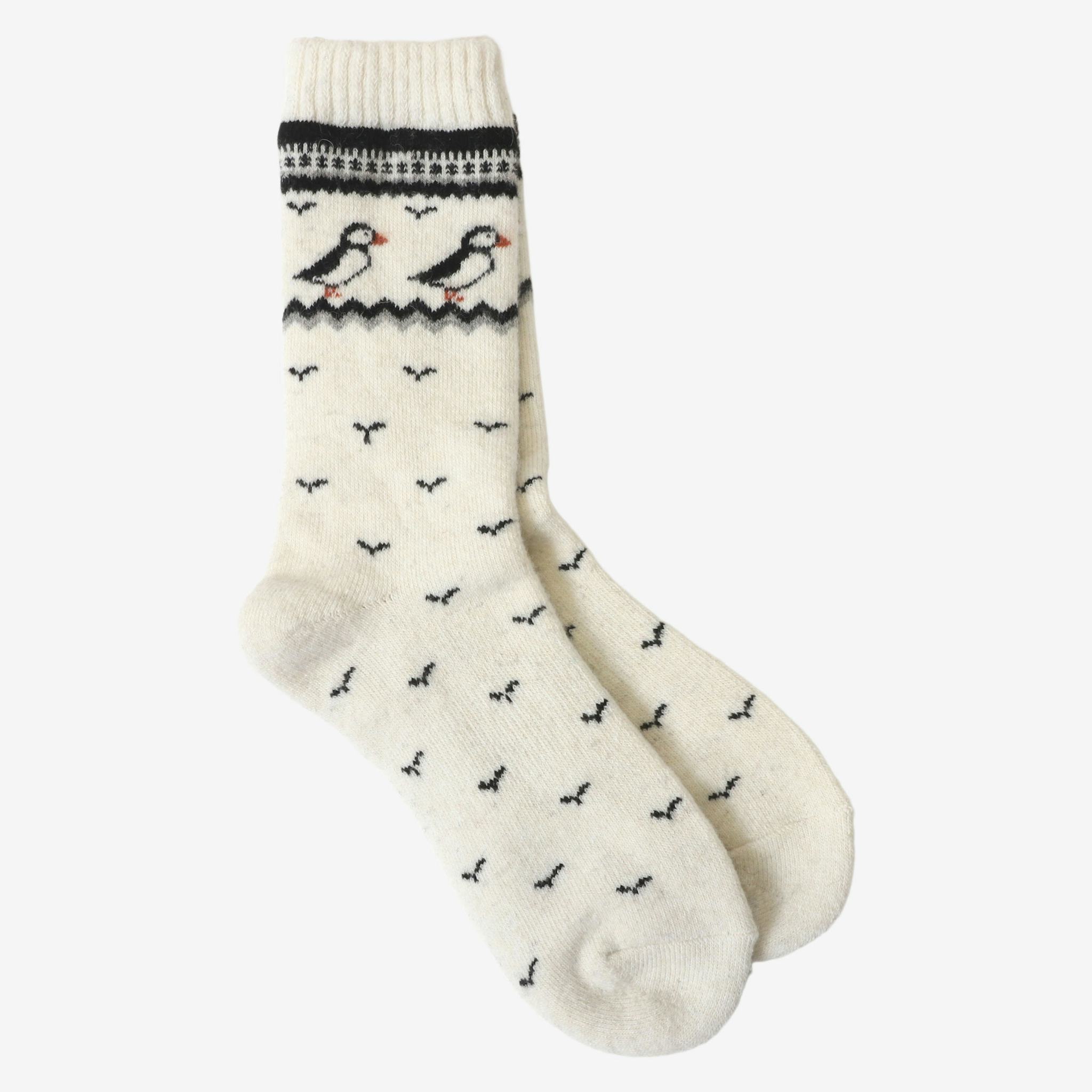 Lundagjá wool socks with puffin design