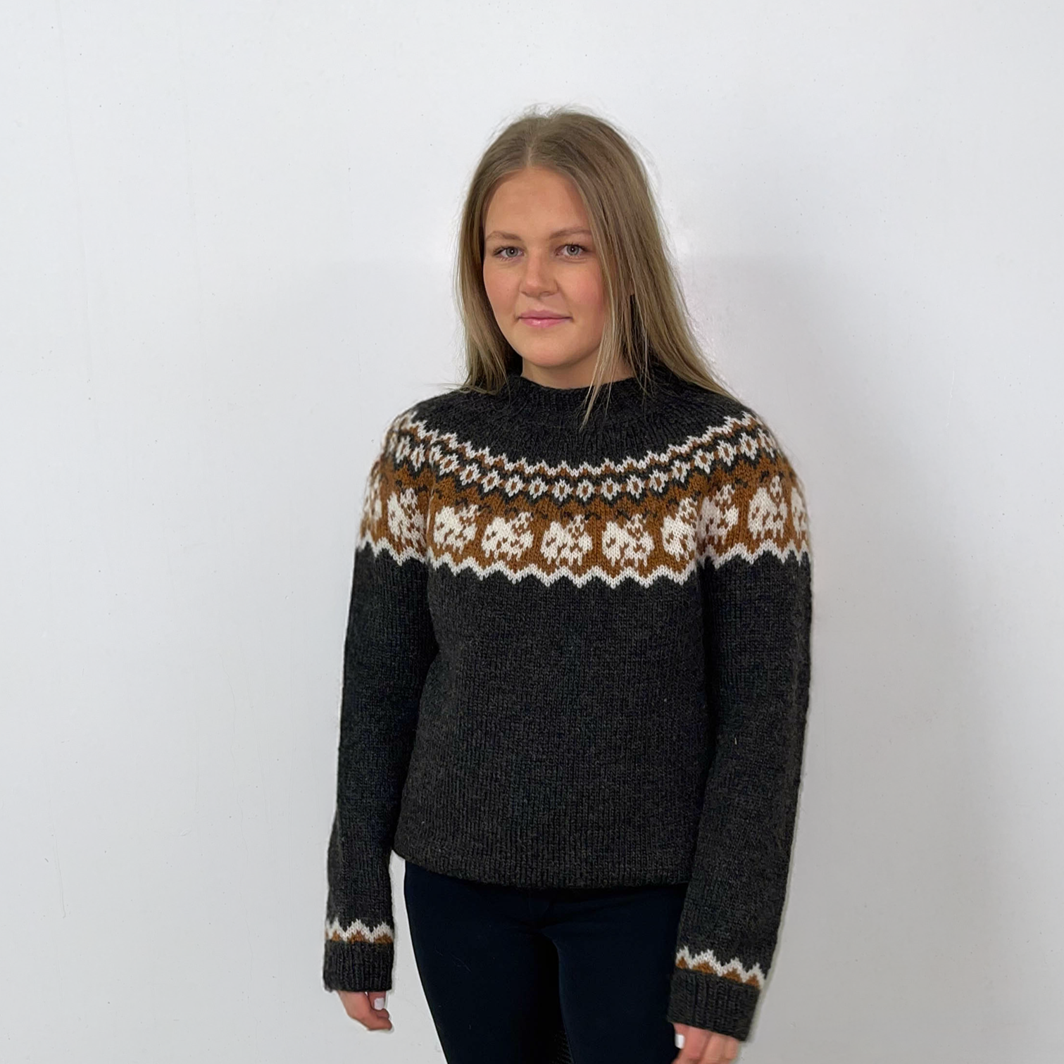 Blíða kindapeysa prjónauppskrift