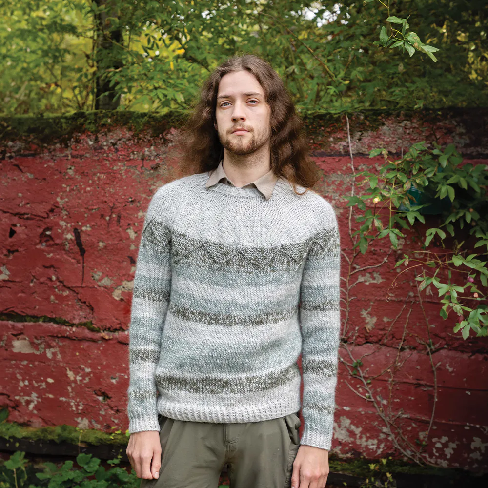 Hafið-eða-fjöllin wool sweater knitting pattern