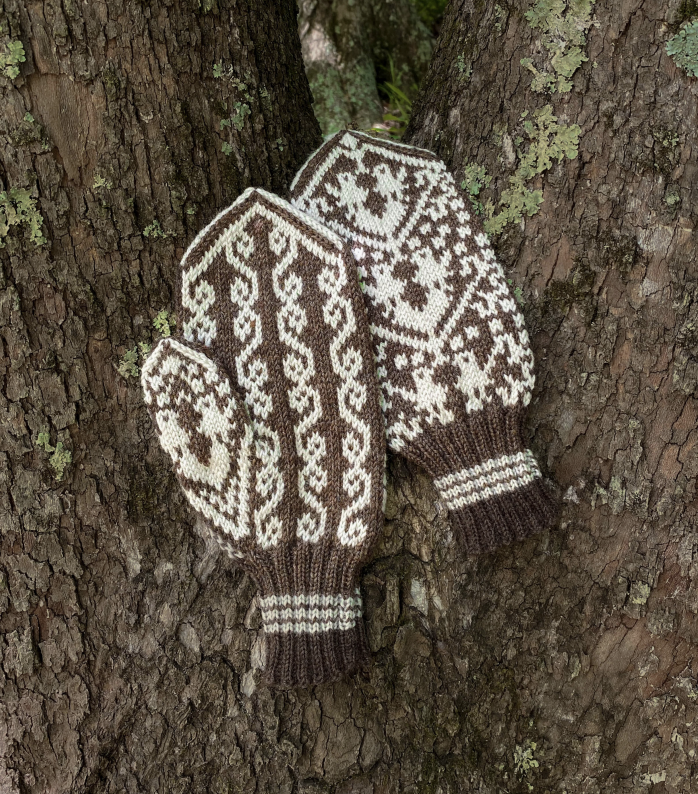 Hauður womens mittens knitting pattern