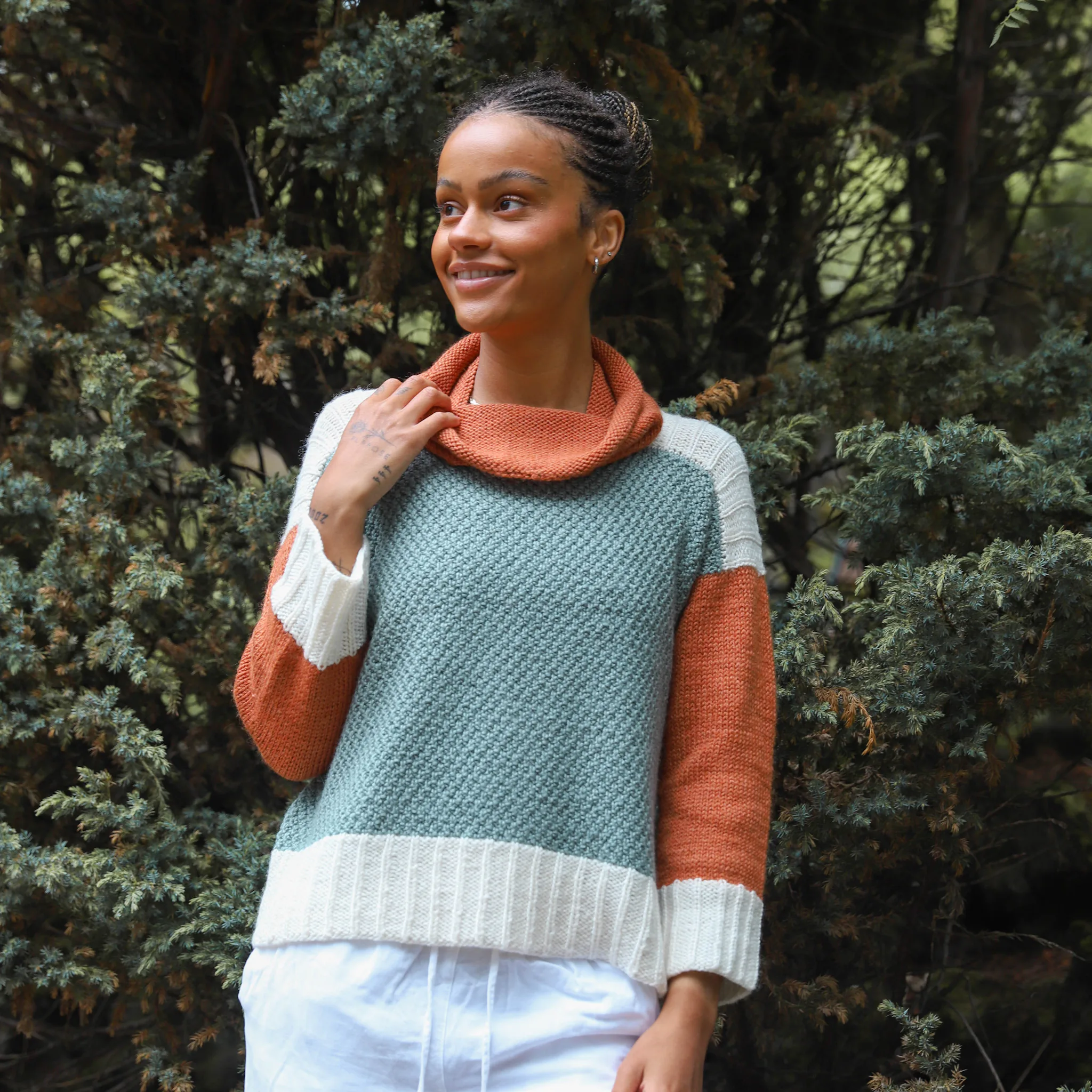 Ágústa womens sweater knitting pattern