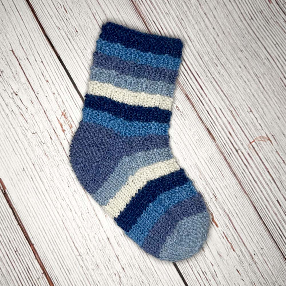 Frelsi socks knitting pattern
